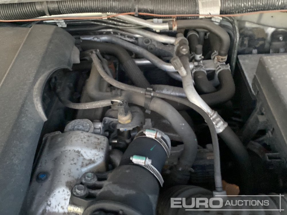 SUV 2014 Nissan Pathfinder: foto 40 SUV 2014 Nissan Pathfinder: foto 40