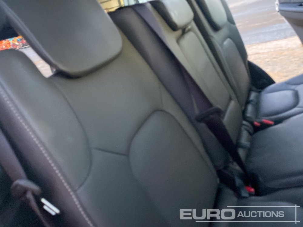 SUV 2014 Nissan Pathfinder: foto 23 SUV 2014 Nissan Pathfinder: foto 23