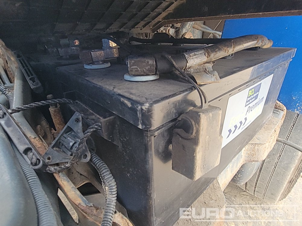 Kravas automašīna pašizgāzējs 2014 Scania P410: foto 19