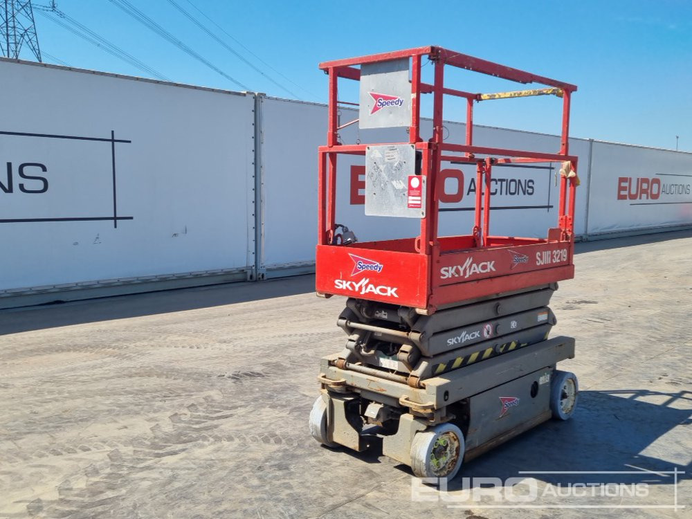 2014 SkyJack SJ3219 - Pacēlājs: foto 1 2014 SkyJack SJ3219 - Pacēlājs: foto 1