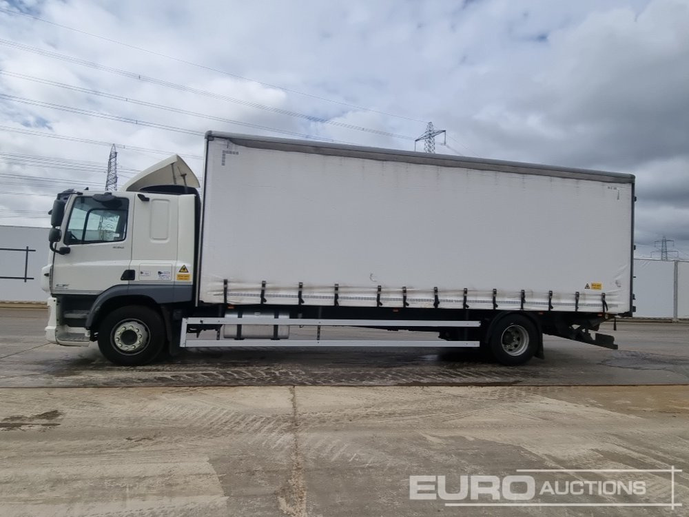 2015 DAF CF250 - Kravas automašīna ar tentu: foto 2 2015 DAF CF250 - Kravas automašīna ar tentu: foto 2