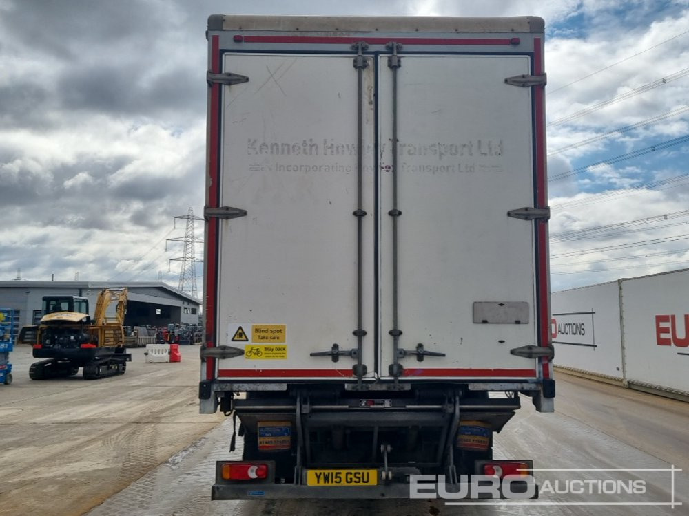 2015 DAF CF250 - Kravas automašīna ar tentu: foto 4 2015 DAF CF250 - Kravas automašīna ar tentu: foto 4