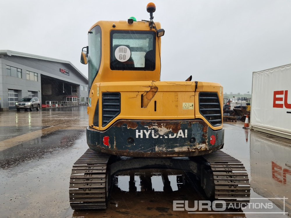 2015 Hyundai R80CR-9 - Mini-ekskavators: foto 4 2015 Hyundai R80CR-9 - Mini-ekskavators: foto 4