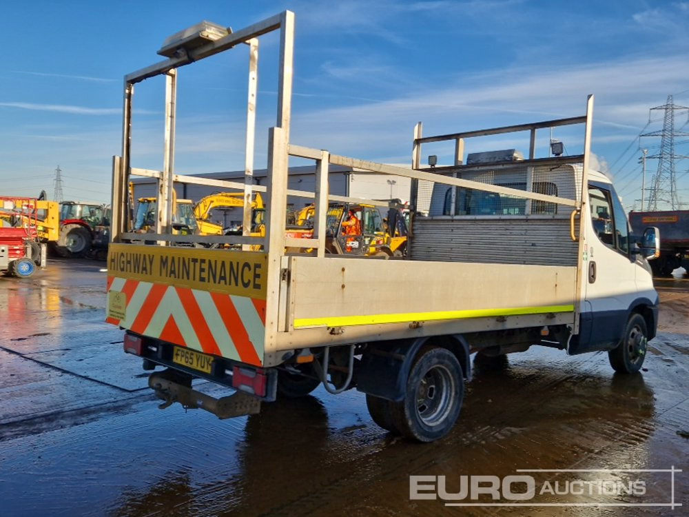 2015 Iveco Daily 35C13 - Automašīna ar kravas platformu: foto 5 2015 Iveco Daily 35C13 - Automašīna ar kravas platformu: foto 5