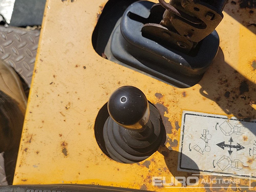 Mini pašizgāzējs 2015 JCB 3TSTM: foto 37