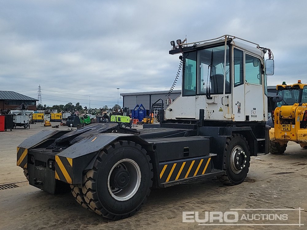 2015 Kalmar TR6181A - Termināļa traktors: foto 5 2015 Kalmar TR6181A - Termināļa traktors: foto 5