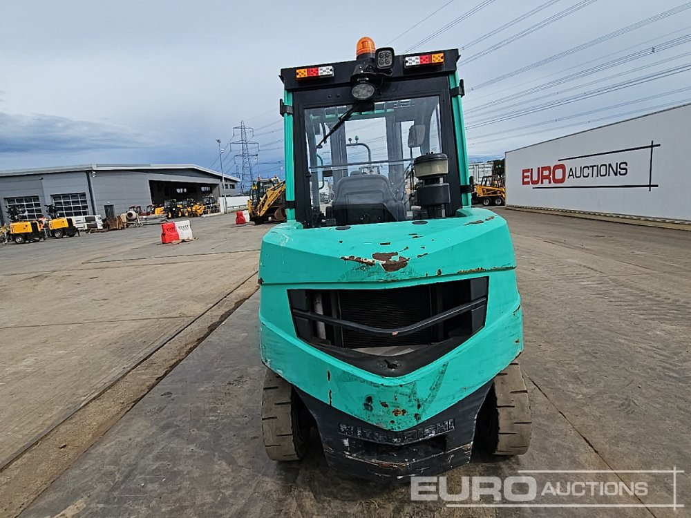 2015 Mitsubishi FD40NT - Autokrāvējs: foto 4 2015 Mitsubishi FD40NT - Autokrāvējs: foto 4