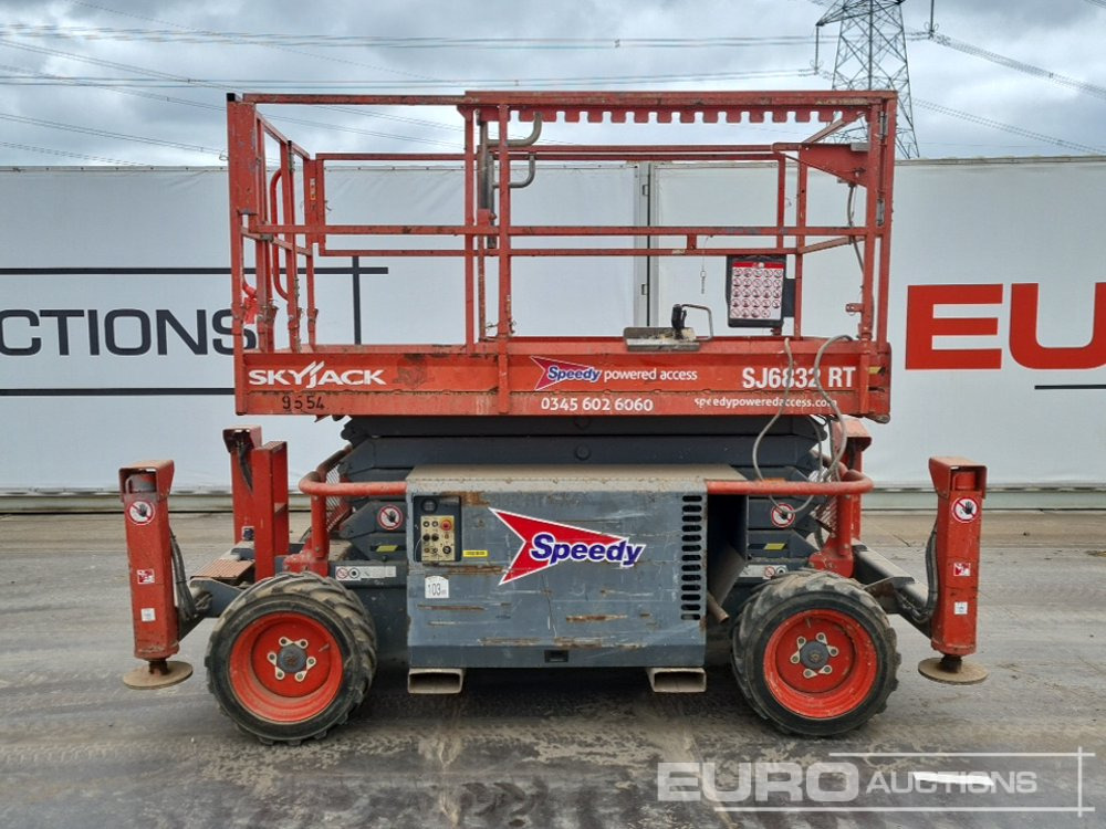 2015 SkyJack SJ6832RT - Pacēlājs: foto 2 2015 SkyJack SJ6832RT - Pacēlājs: foto 2