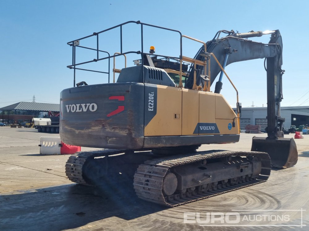 2015 Volvo EC220EL - Kāpurķēžu ekskavators: foto 5 2015 Volvo EC220EL - Kāpurķēžu ekskavators: foto 5