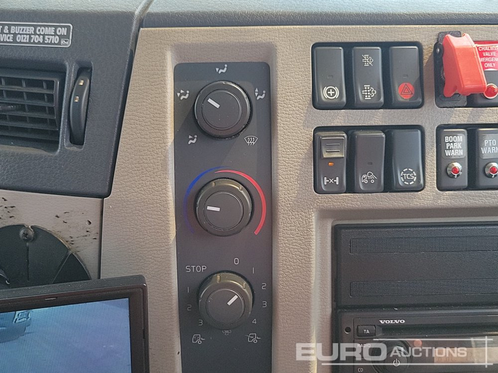 Autocisterna 2015 Volvo FL280: foto 45