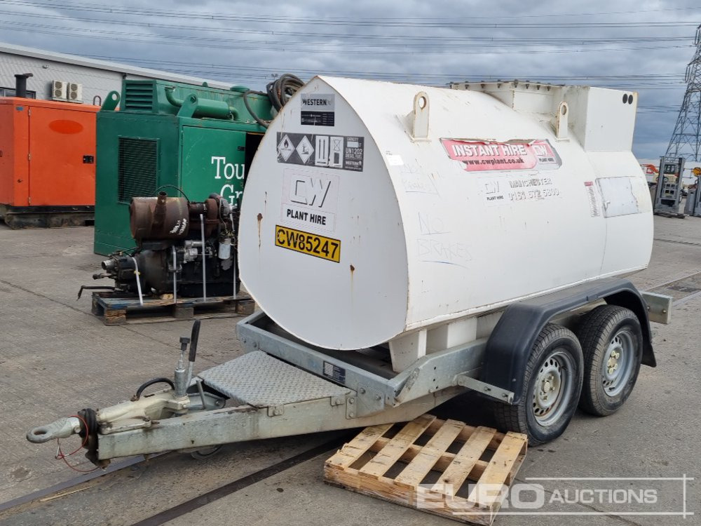 2015 Western 2000 Litre - Uzglabāšanas tvertne: foto 1 2015 Western 2000 Litre - Uzglabāšanas tvertne: foto 1