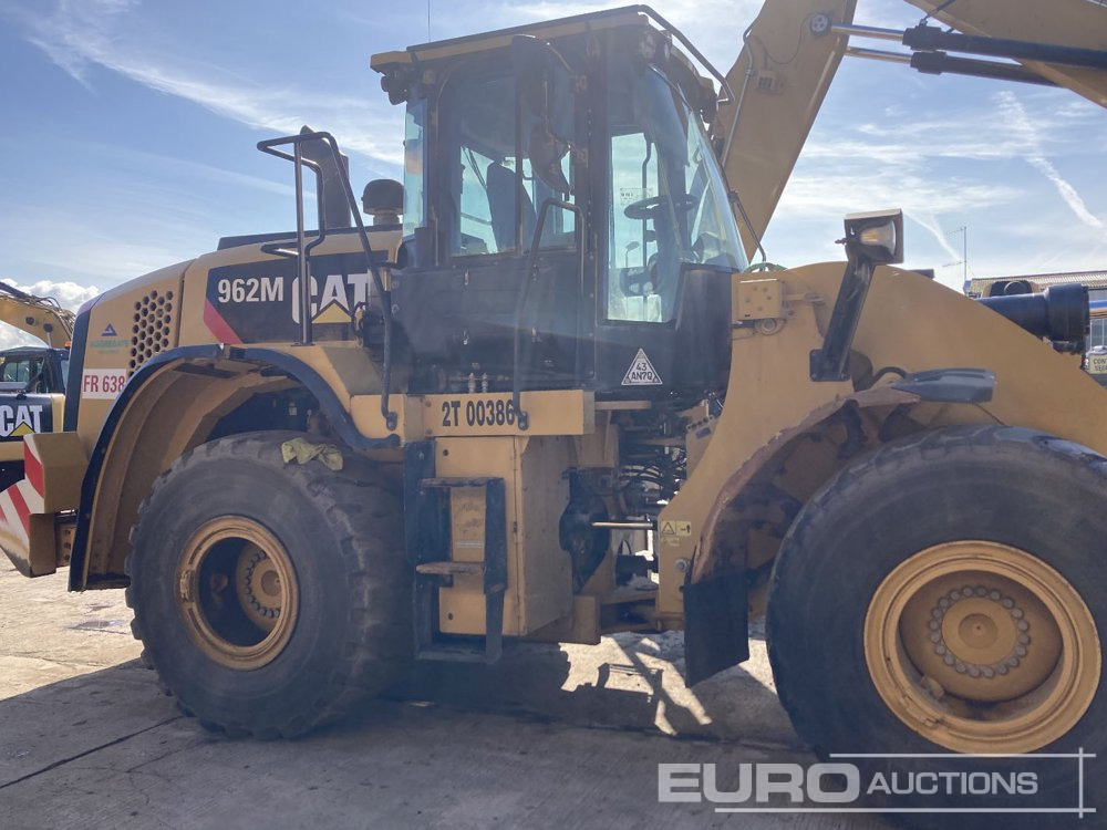 2016 CAT 962M - Riteņu iekrāvējs: foto 4 2016 CAT 962M - Riteņu iekrāvējs: foto 4