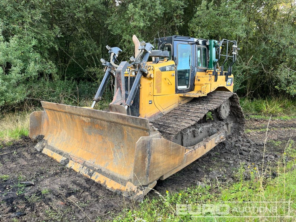 2016 CAT D6T LGP - Buldozers: foto 1 2016 CAT D6T LGP - Buldozers: foto 1