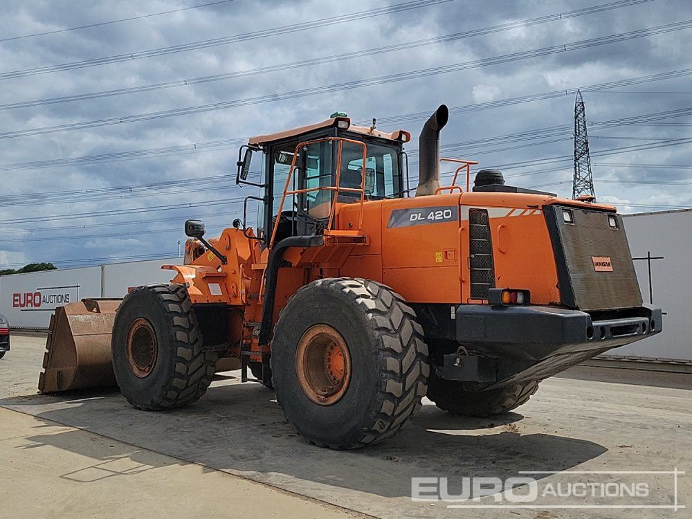 2016 Doosan DL420-3 - Riteņu iekrāvējs: foto 3 2016 Doosan DL420-3 - Riteņu iekrāvējs: foto 3