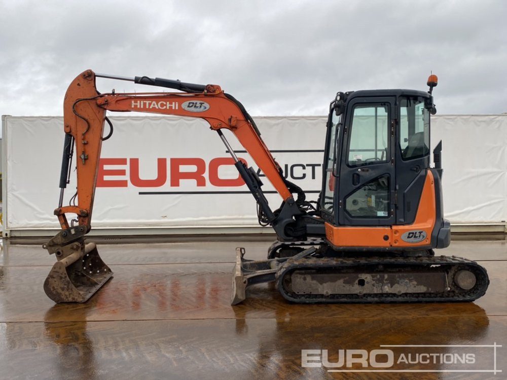 2016 Hitachi ZX55U-5A CLR - Mini-ekskavators: foto 2 2016 Hitachi ZX55U-5A CLR - Mini-ekskavators: foto 2