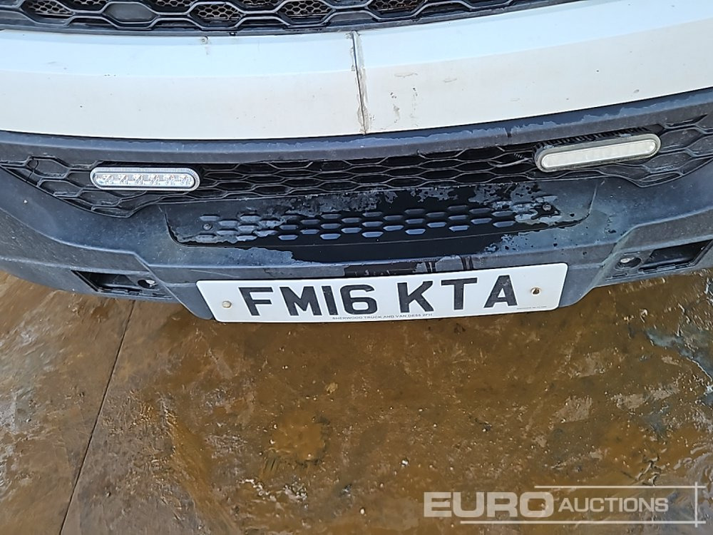 Automašīna ar kravas platformu 2016 Iveco Daily 35C13: foto 31