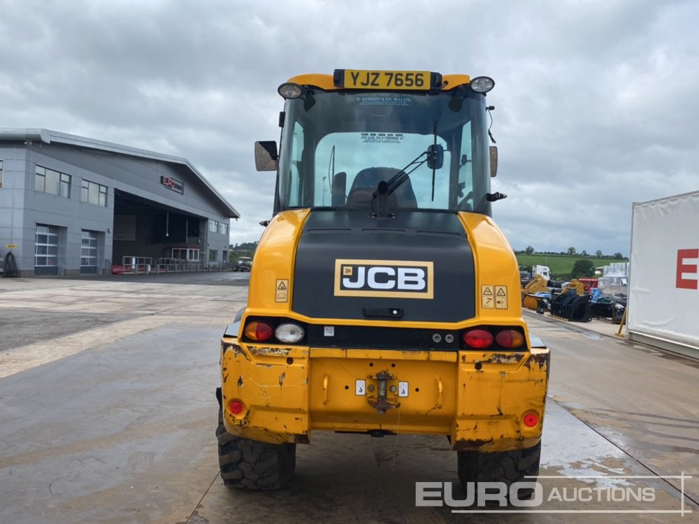 2016 JCB 409 - Riteņu iekrāvējs: foto 4 2016 JCB 409 - Riteņu iekrāvējs: foto 4