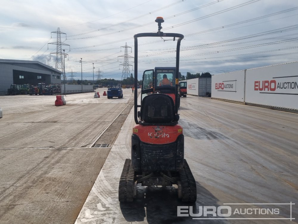 2016 Kubota U10-3 - Mini-ekskavators: foto 4 2016 Kubota U10-3 - Mini-ekskavators: foto 4
