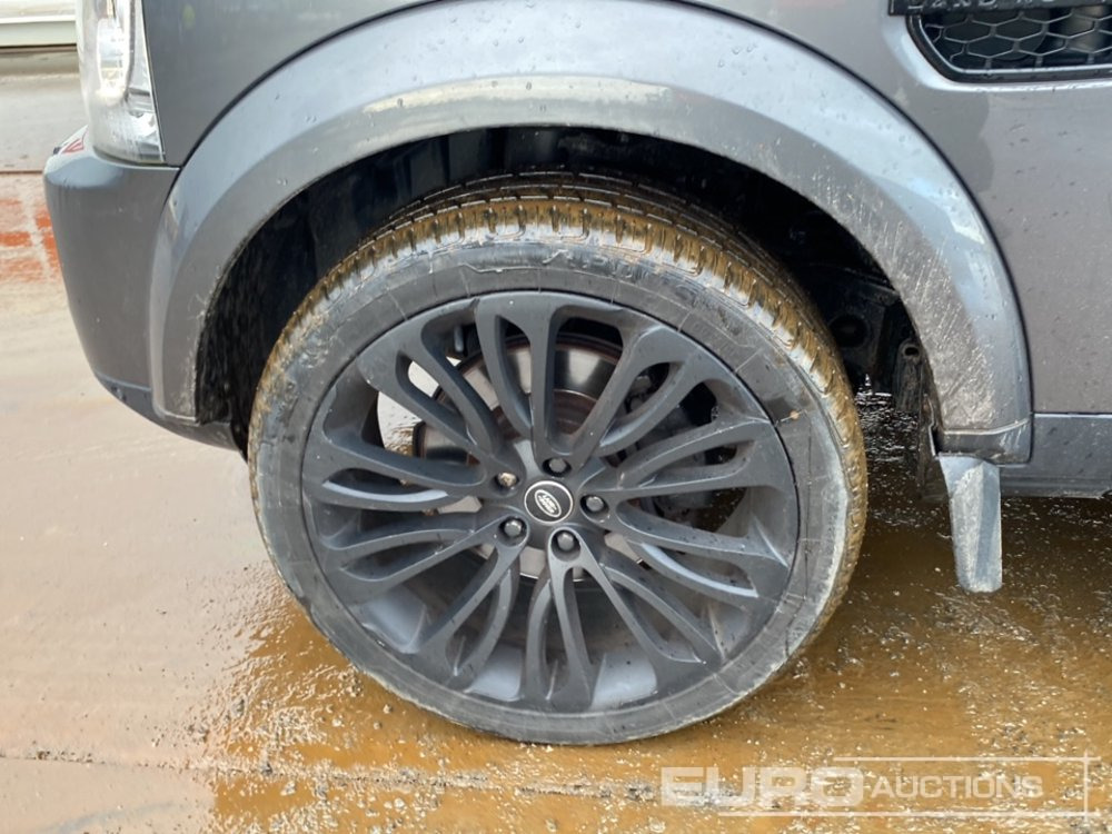 SUV 2016 Land Rover Discovery SE: foto 9 SUV 2016 Land Rover Discovery SE: foto 9