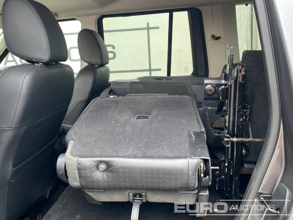 SUV 2016 Land Rover Discovery SE: foto 17 SUV 2016 Land Rover Discovery SE: foto 17