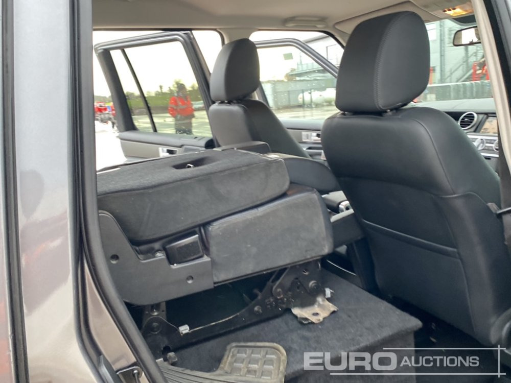 SUV 2016 Land Rover Discovery SE: foto 23 SUV 2016 Land Rover Discovery SE: foto 23