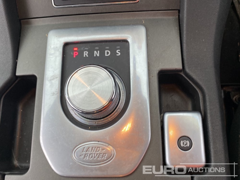 SUV 2016 Land Rover Discovery SE: foto 38 SUV 2016 Land Rover Discovery SE: foto 38