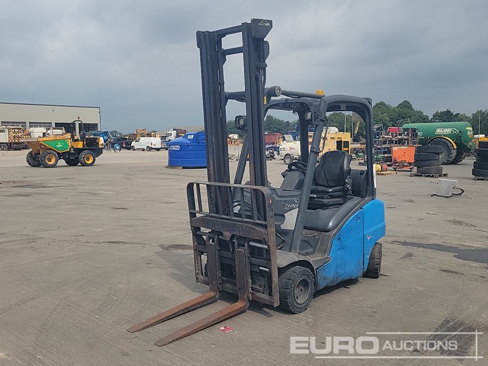 2016 Linde H20T-01 - Gāzes iekrāvējs: foto 1 2016 Linde H20T-01 - Gāzes iekrāvējs: foto 1