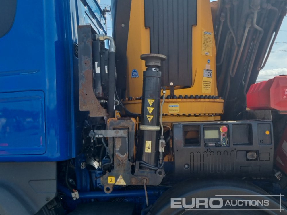 Bortu kravas automašīna/ Platforma pārvadāšana smagās tehnikas 2016 Scania R490: foto 17