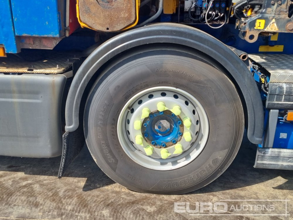 Bortu kravas automašīna/ Platforma pārvadāšana smagās tehnikas 2016 Scania R490: foto 15
