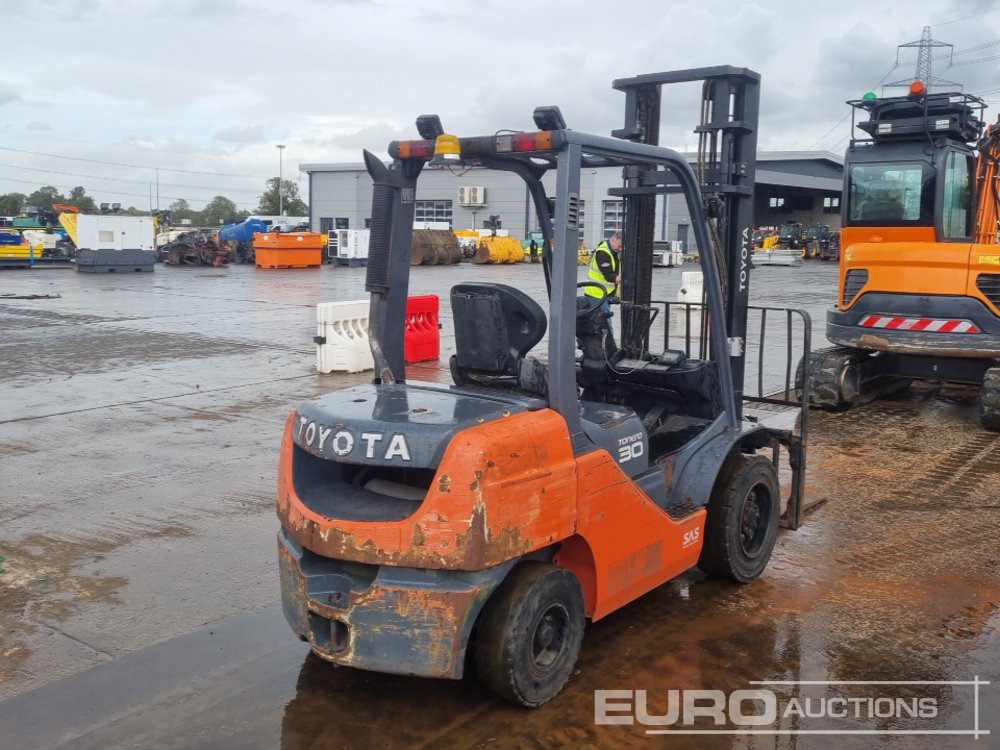 2016 Toyota 02-8FD30 - Autokrāvējs: foto 5 2016 Toyota 02-8FD30 - Autokrāvējs: foto 5