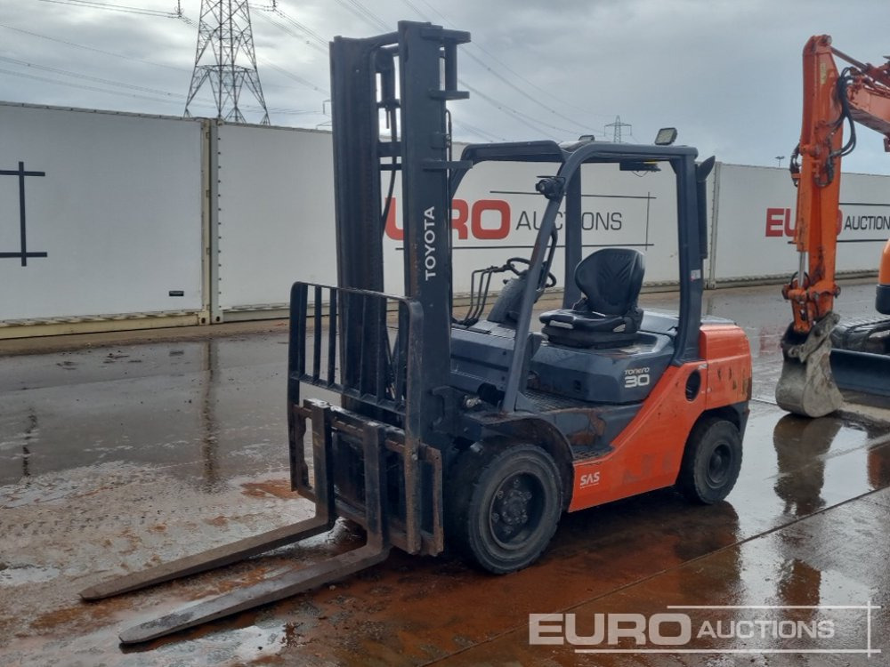 2016 Toyota 02-8FD30 - Autokrāvējs: foto 1 2016 Toyota 02-8FD30 - Autokrāvējs: foto 1