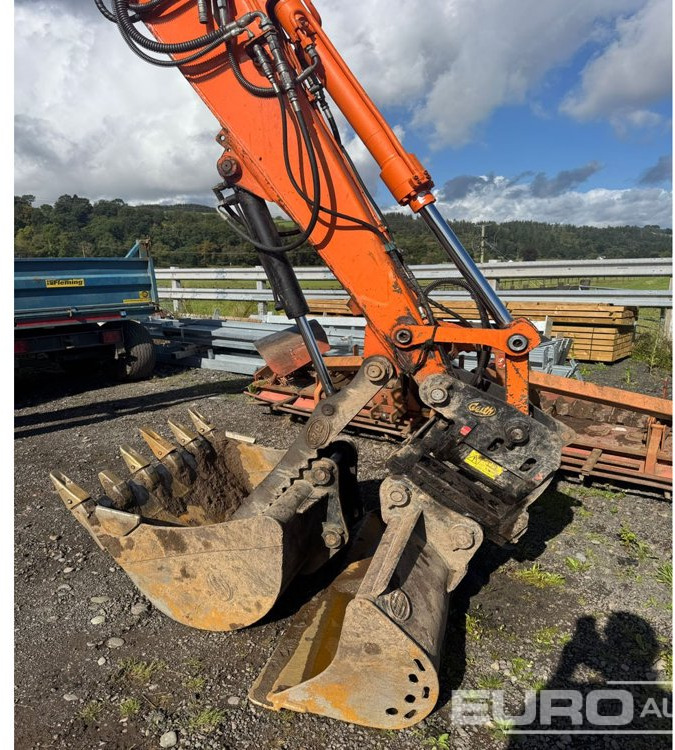 2017 Doosan DX85R-3 - Mini-ekskavators: foto 5 2017 Doosan DX85R-3 - Mini-ekskavators: foto 5