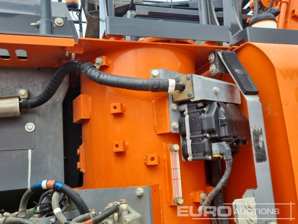 Kāpurķēžu ekskavators 2017 Hitachi ZX130LCN-6: foto 45