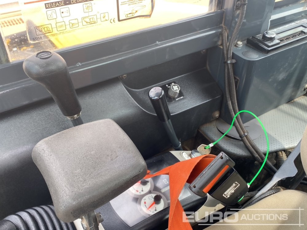 Mini-ekskavators 2017 Komatsu PC55MR-3: foto 34