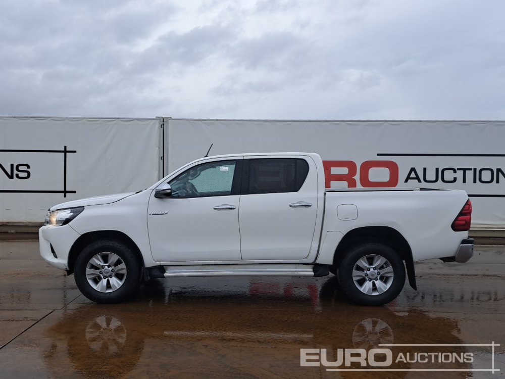 2017 Toyota Hilux - Pikaps: foto 2 2017 Toyota Hilux - Pikaps: foto 2