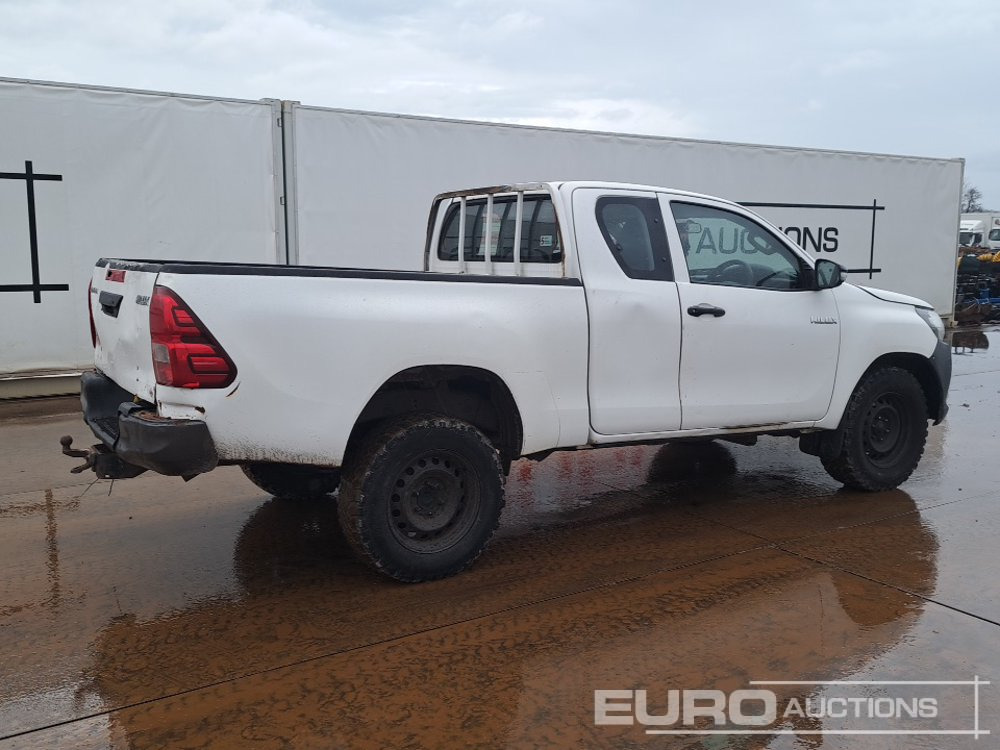 2017 Toyota Hilux - Pikaps: foto 5 2017 Toyota Hilux - Pikaps: foto 5