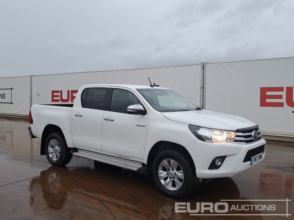 Pikaps 2017 Toyota Hilux: foto 7