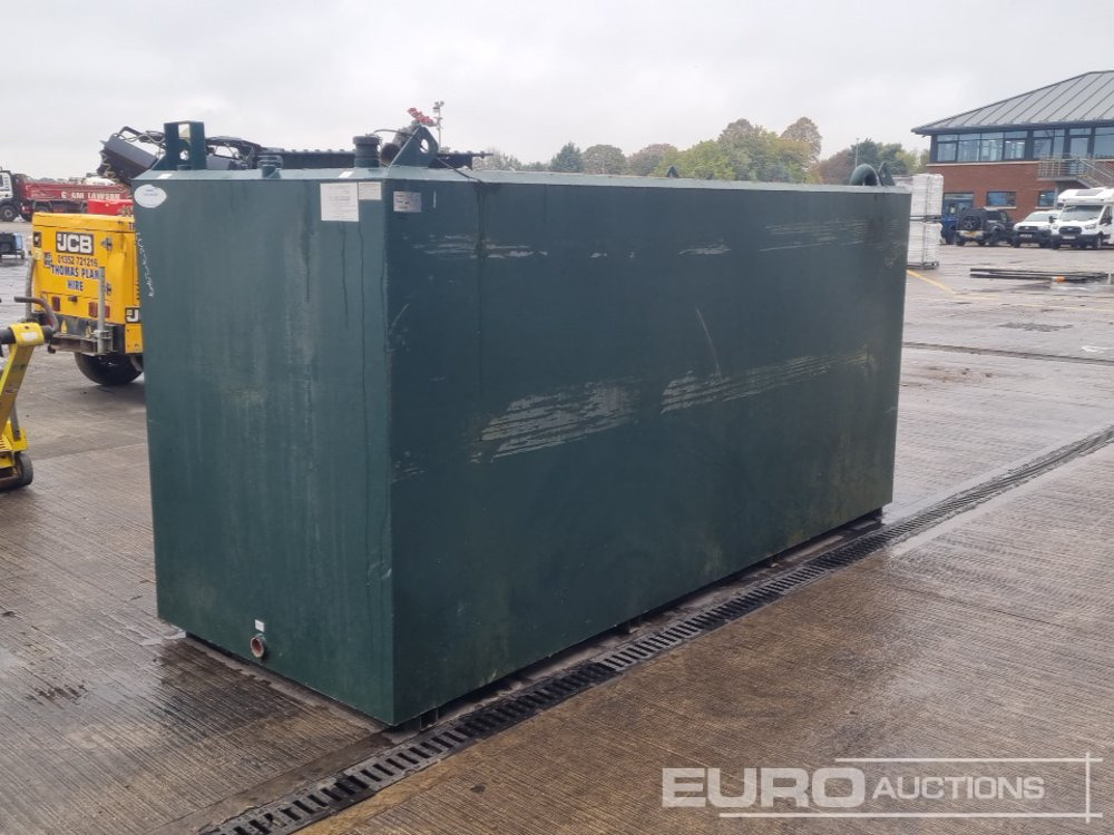 2017 Turners 5448 Litre - Uzglabāšanas tvertne: foto 1 2017 Turners 5448 Litre - Uzglabāšanas tvertne: foto 1