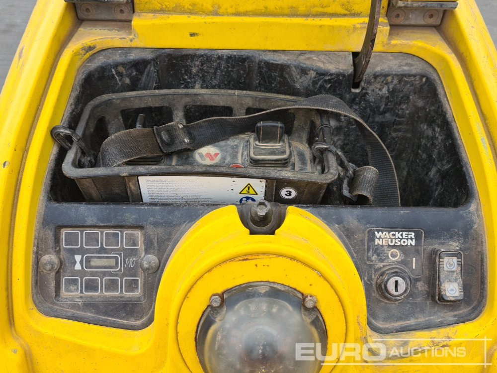 Asfalta ieklāšanas tehnika 2017 Wacker Neuson Roller RT: foto 35