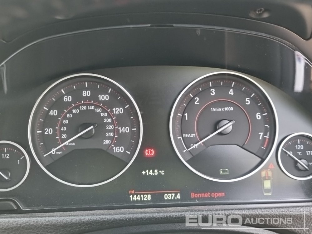 Vieglā automašīna 2018 BMW 330E M Sport: foto 32