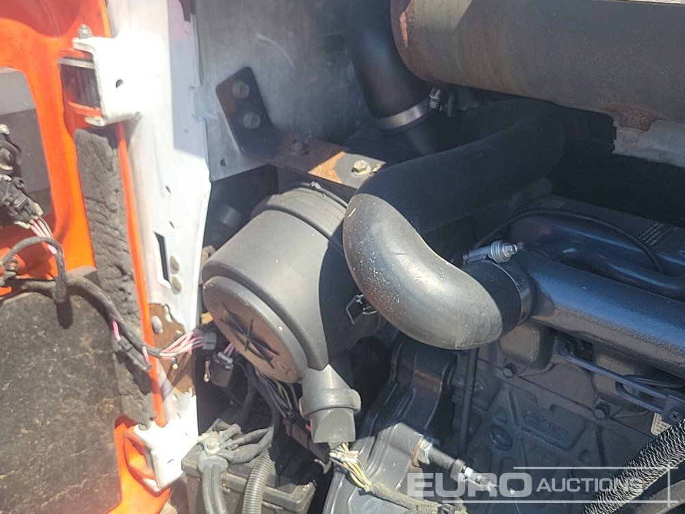 Kompaktiekrāvējs 2018 Bobcat S510: foto 25
