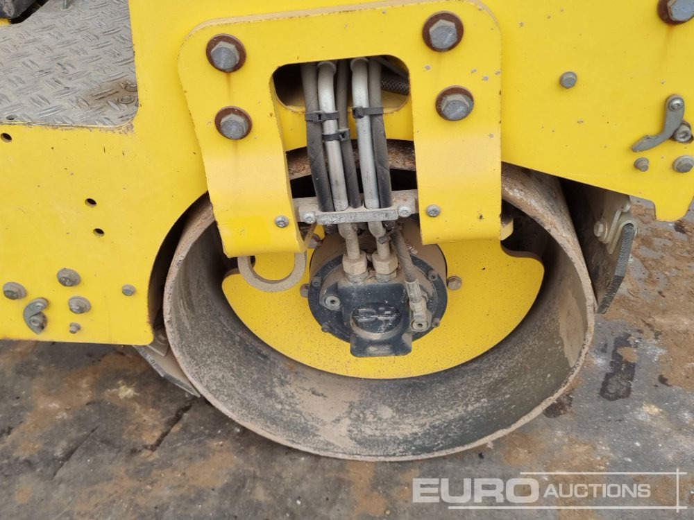 Veltnis 2018 Bomag BW80AD-5: foto 9