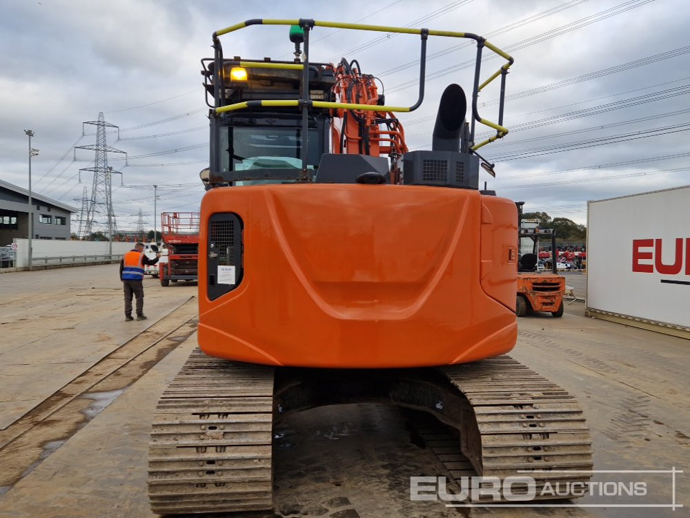 2018 Hitachi ZX135US-6 - Kāpurķēžu ekskavators: foto 4 2018 Hitachi ZX135US-6 - Kāpurķēžu ekskavators: foto 4