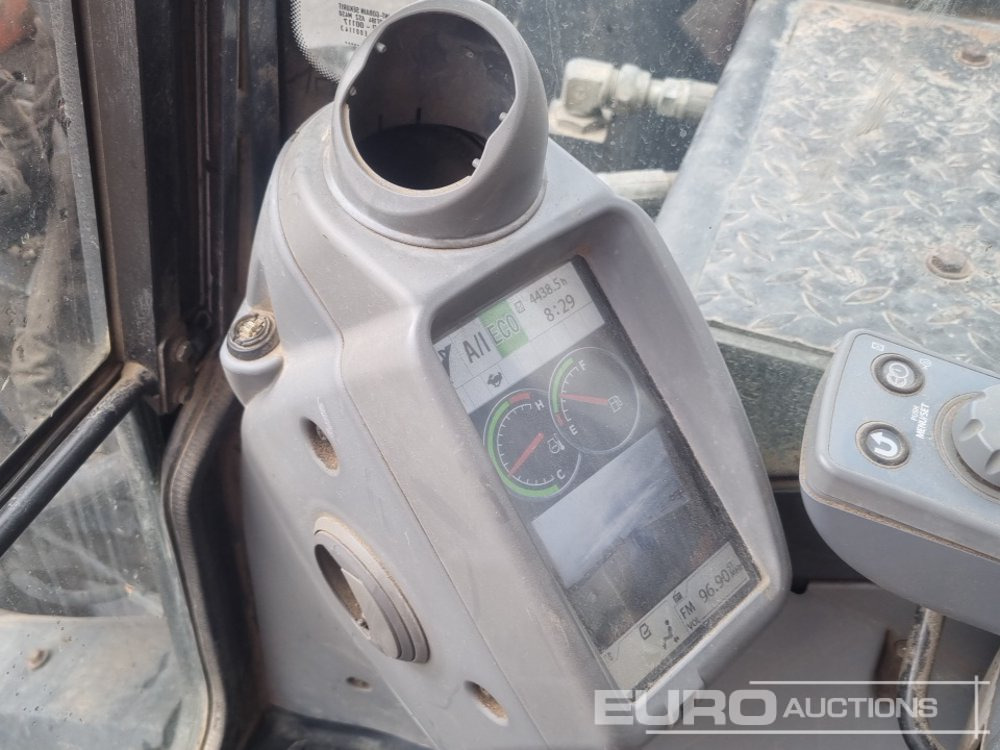 Mini-ekskavators 2018 Hitachi ZX85USB-5A: foto 44