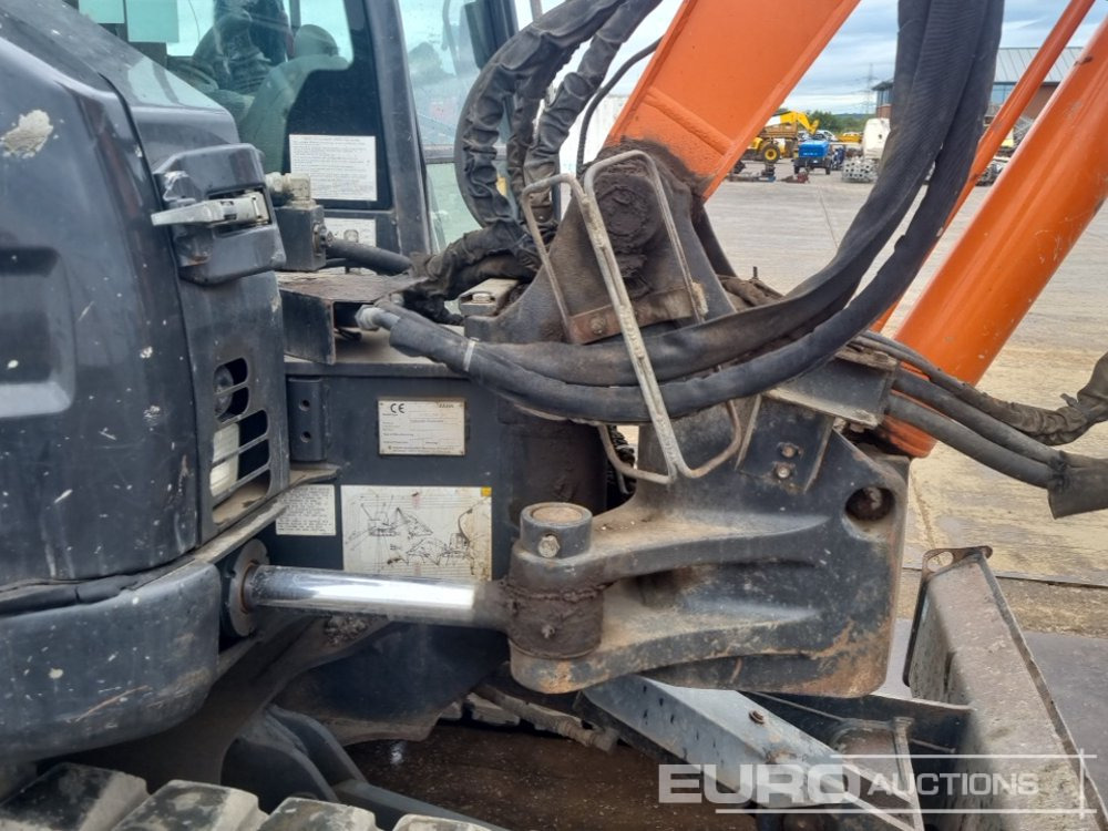 Mini-ekskavators 2018 Hitachi ZX85USB-5A: foto 25