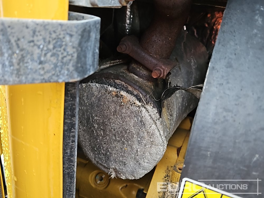 Mini-ekskavators 2019 CAT 305E2: foto 44 Mini-ekskavators 2019 CAT 305E2: foto 44