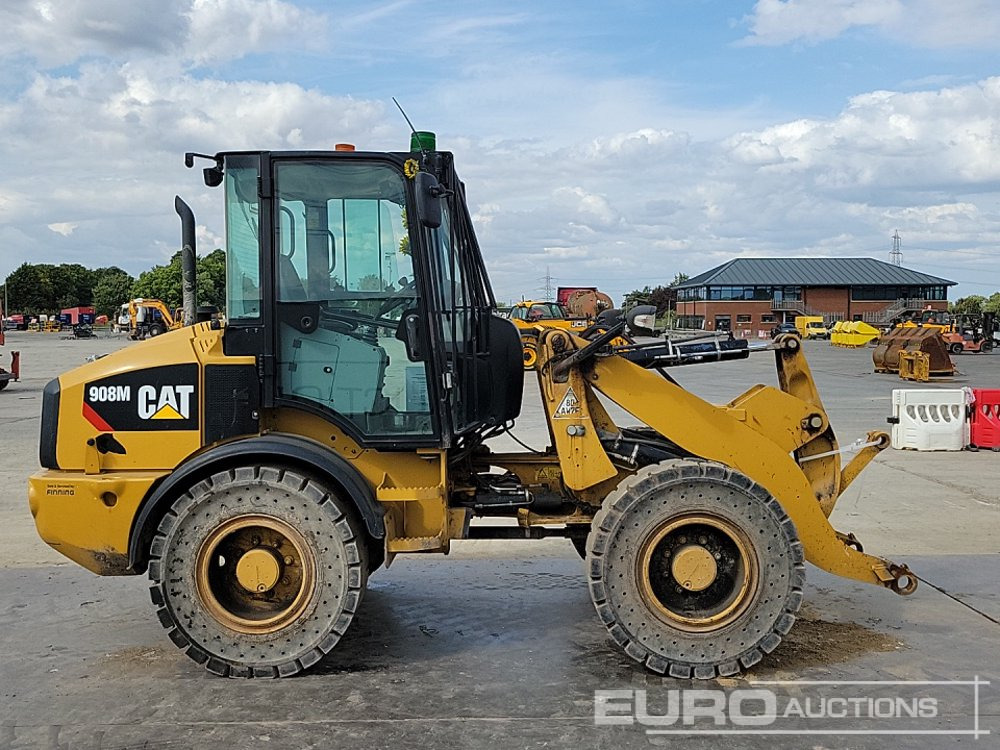 Riteņu iekrāvējs 2019 CAT 908M: foto 6