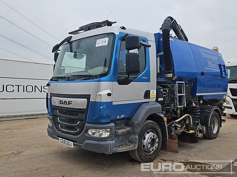 2019 DAF LF230 - Ielu tīrīšanas mašīna: foto 1 2019 DAF LF230 - Ielu tīrīšanas mašīna: foto 1