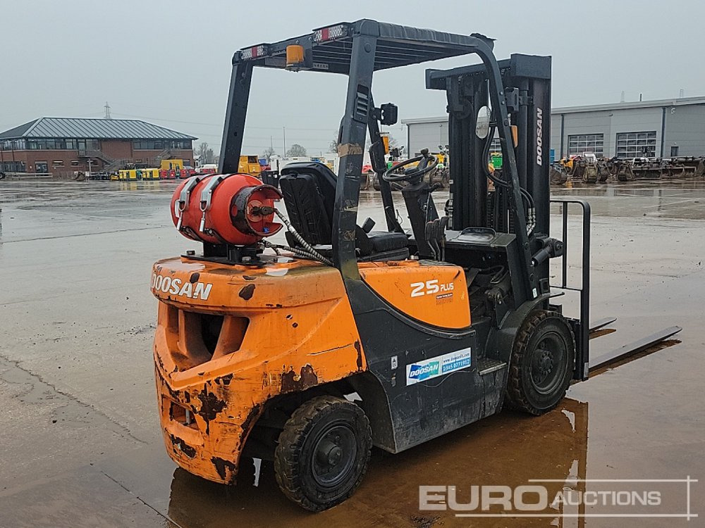 2019 Doosan G25GP - Autokrāvējs: foto 5 2019 Doosan G25GP - Autokrāvējs: foto 5