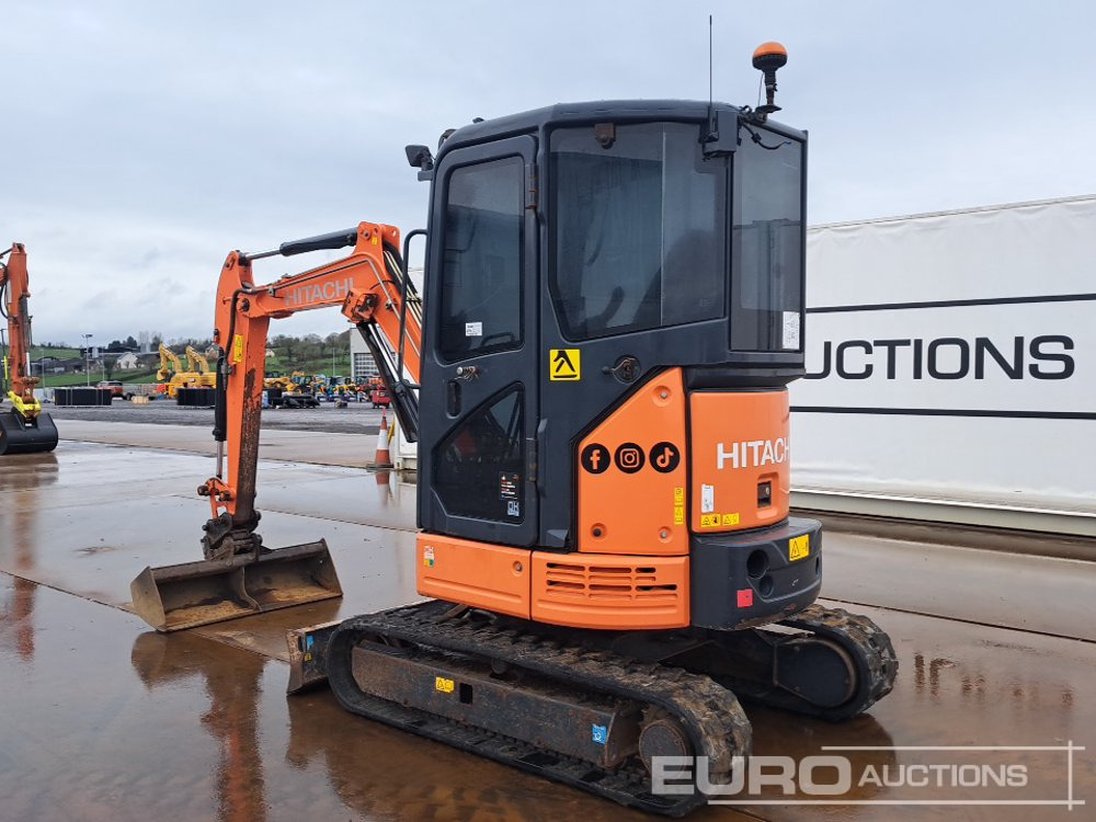 2019 Hitachi ZX26U-5A CR - Mini-ekskavators: foto 3 2019 Hitachi ZX26U-5A CR - Mini-ekskavators: foto 3